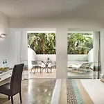 El Faro Hotel & Spa
